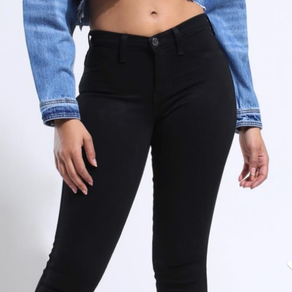 Everyday Uniform Black Jeans